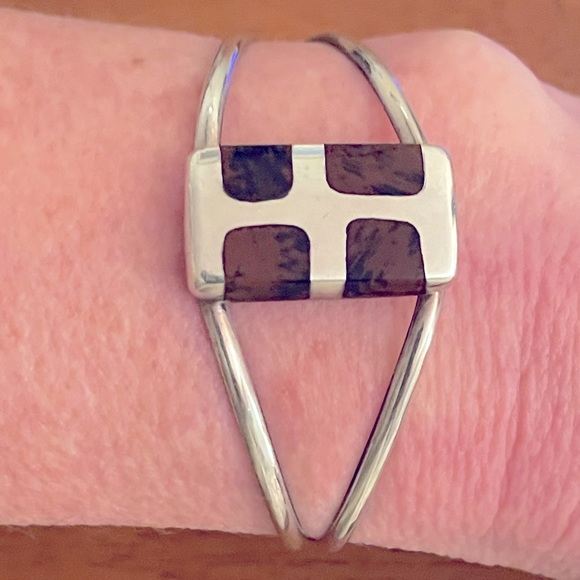 Mid Century Modern Taxco Quintin V. Inlaid Sterling Silver Cuff Bracelet - Picture 1 of 6